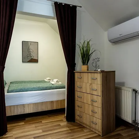 Apartment Six Corners - Bright Corner *